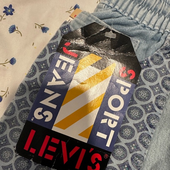 VTG NWT 90s/90s Kids Light Wash Levis Sport Jeans. Y2K Grunge Wide Leg rare find - Picture 6 of 16